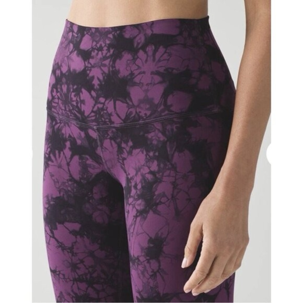 Lululemon -Wunder Under Pant (Hi-Rise)- Shibori Darkest Magenta Black - 10 - EUC - Picture 14 of 15